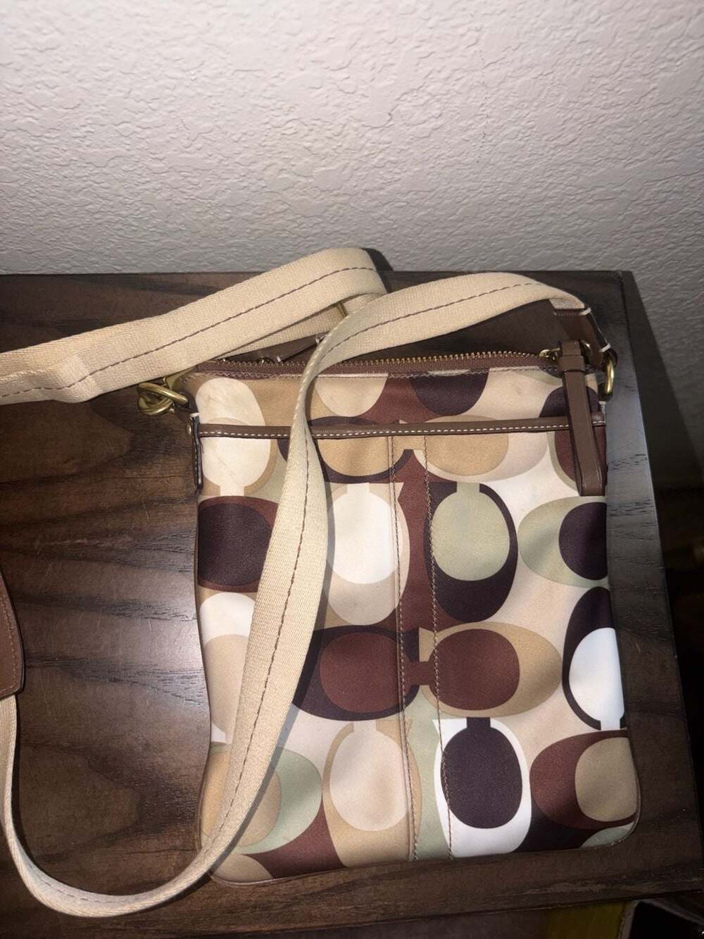 Coach Signature Canvas Crossbody Bag